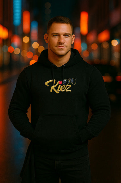 Kiez Hoodie Herren schwarz mit Kiez-Herz-Motiv – Reeperbahn Hamburg